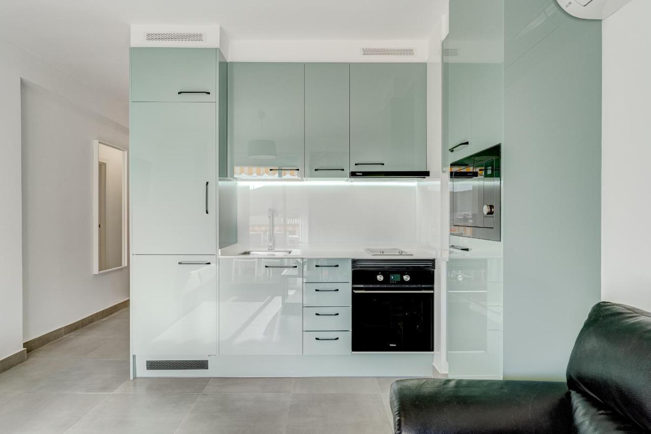 Loscristianos Luxury Aircon Sunny Aptm Sea View อาโรนา ภายนอก รูปภาพ