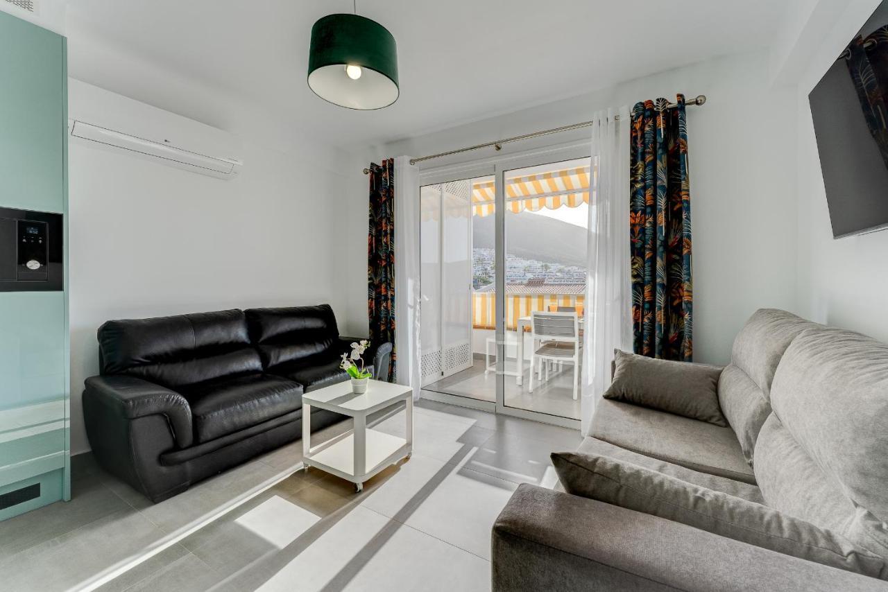 Loscristianos Luxury Aircon Sunny Aptm Sea View อาโรนา ภายนอก รูปภาพ